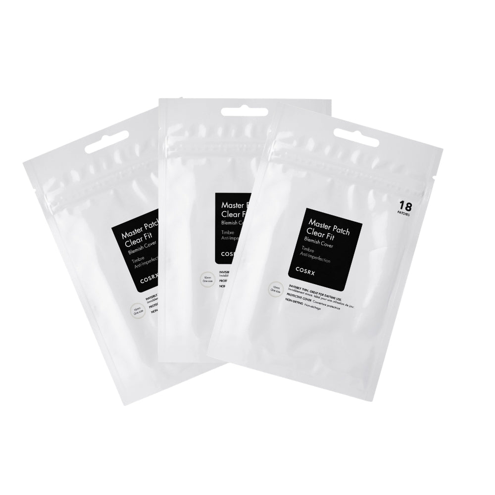 COSRX Master Patch Clear Fit bumseplaster applied on skin, designed for targeted acne treatment and skin healing.